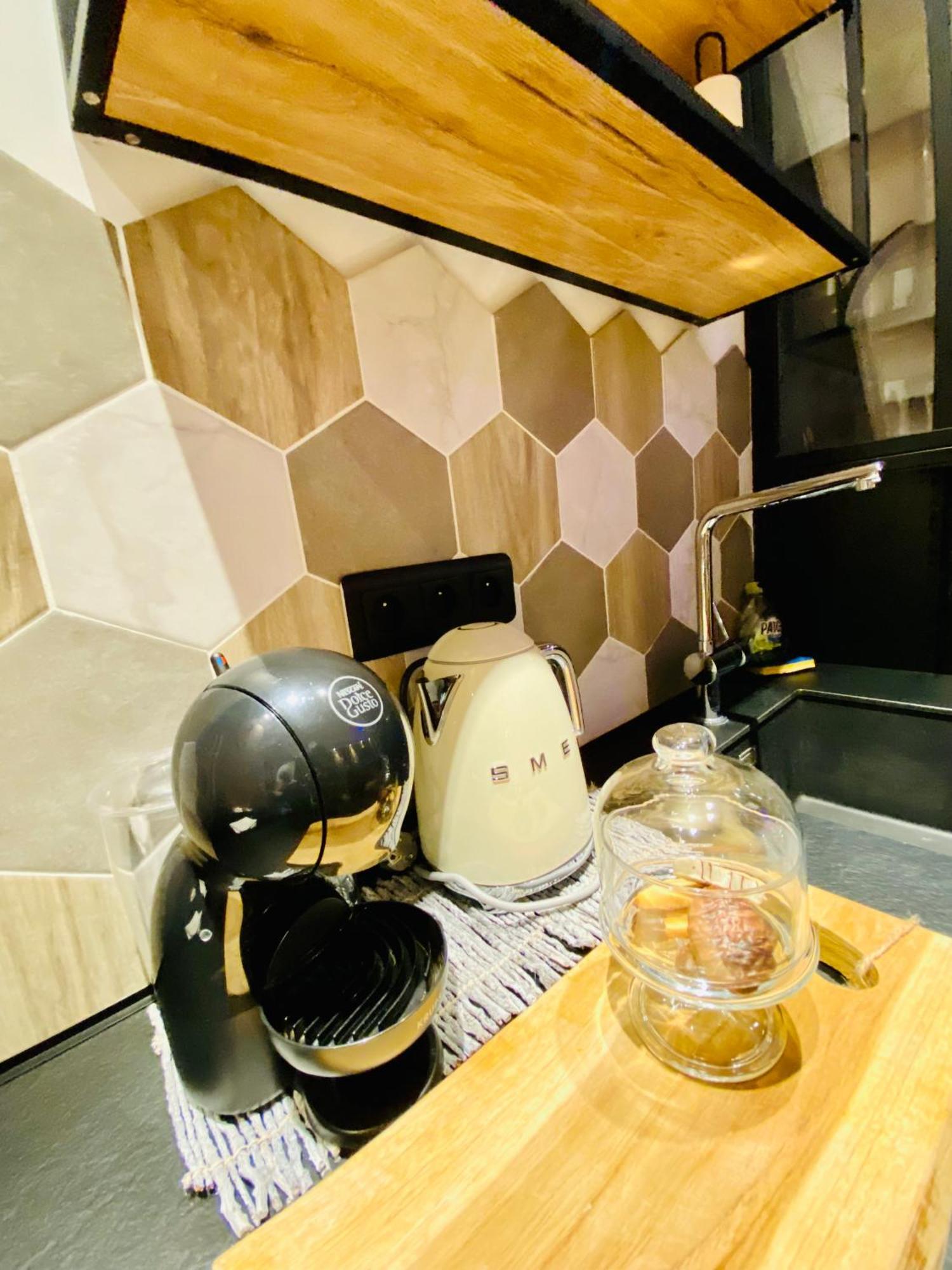 Saphir - Sauna Balneo Chromotherapie Massage Apartment Amiens
